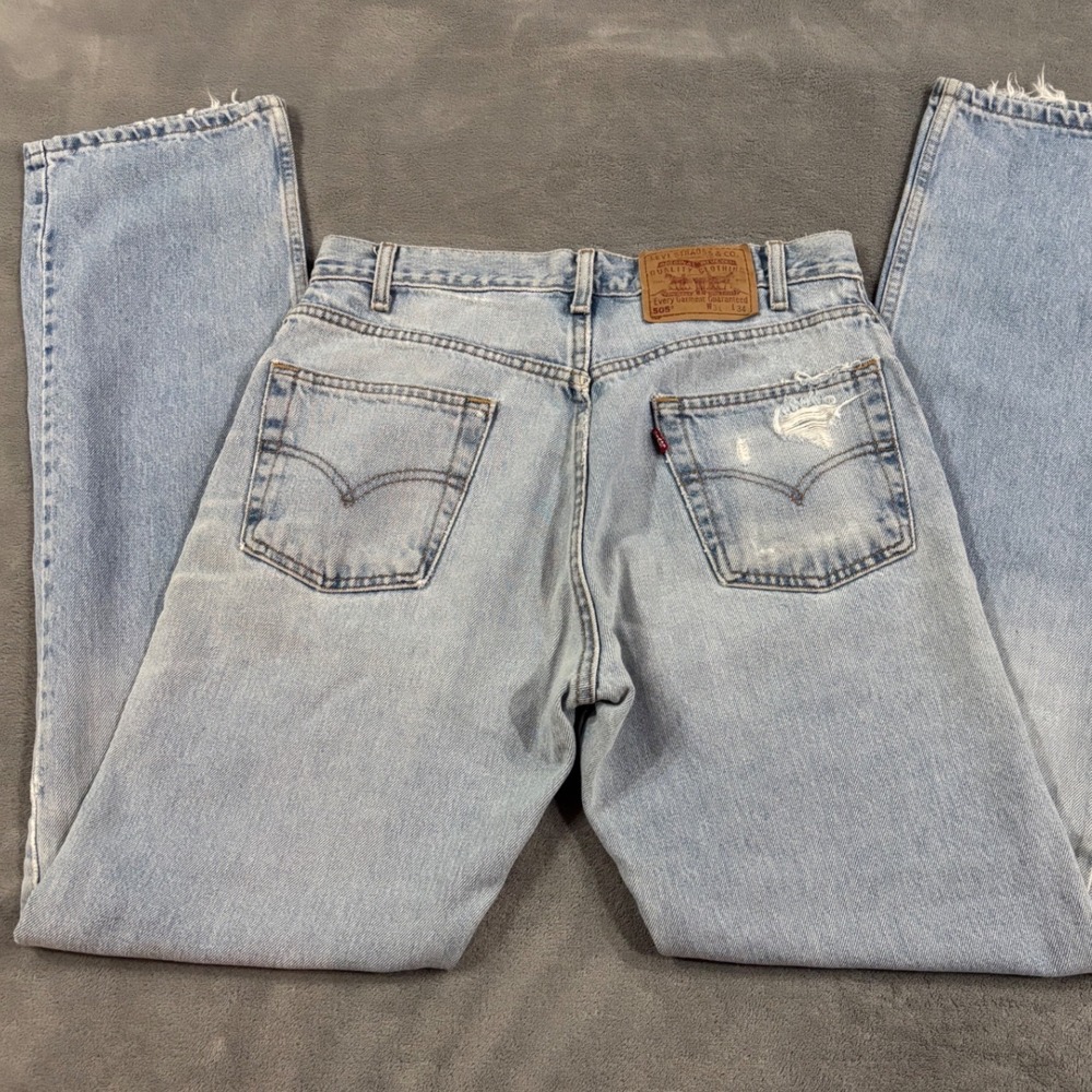 Vtg Levi's 505 Regular Fit Straight Leg Jeans Light Wash Distressed Blue 31x34